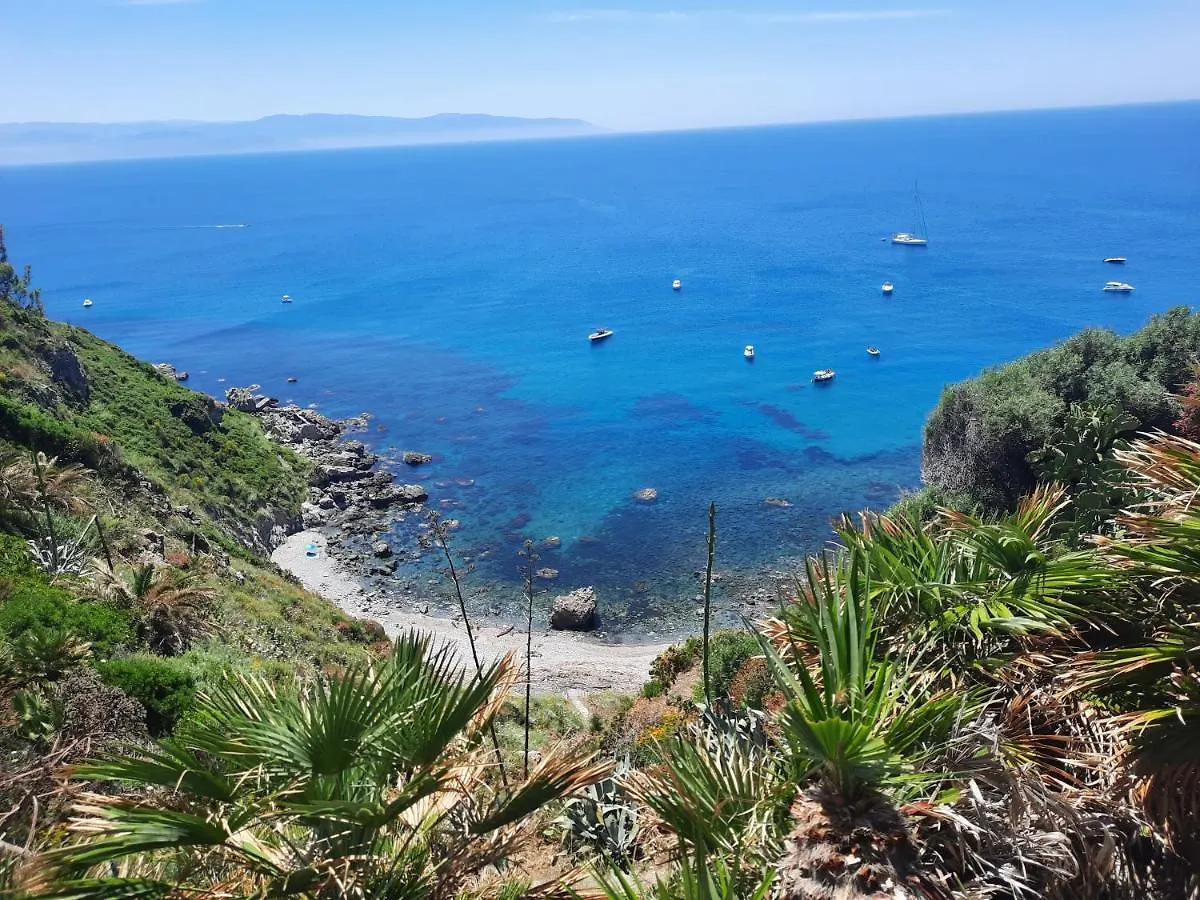 Gli Appartamenti Degli Dei Milazzo Italie