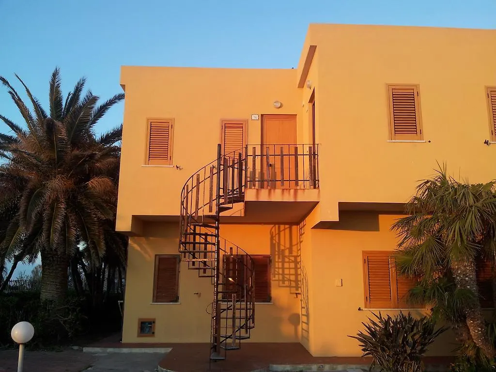 Gli Appartamenti Degli Dei Milazzo 0*,